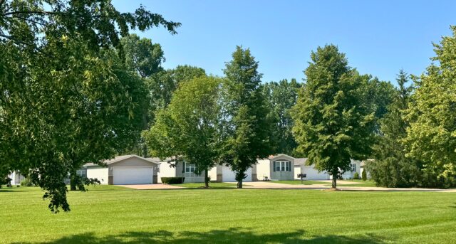 Five Oaks MHC houses and landscaping