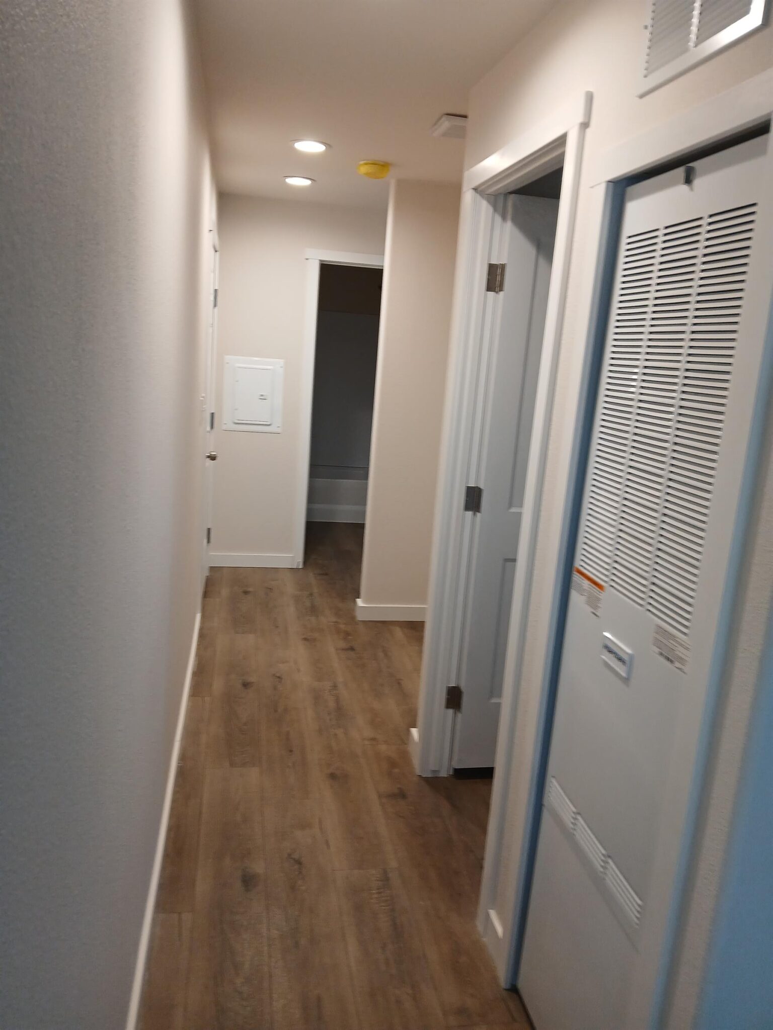 Western Hills Mobile Home Community interior of home for sale