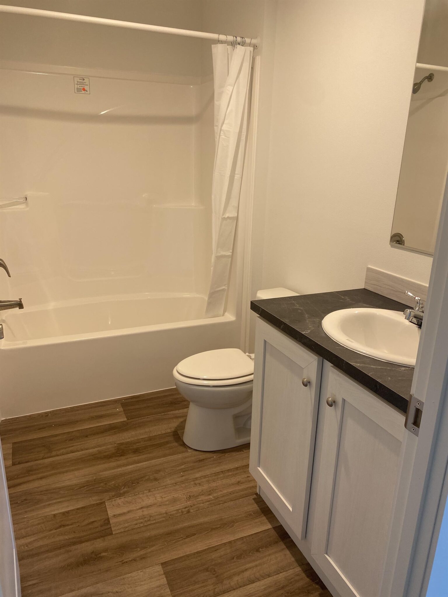 Apple Creek Mobile Home Community interior of home for sale