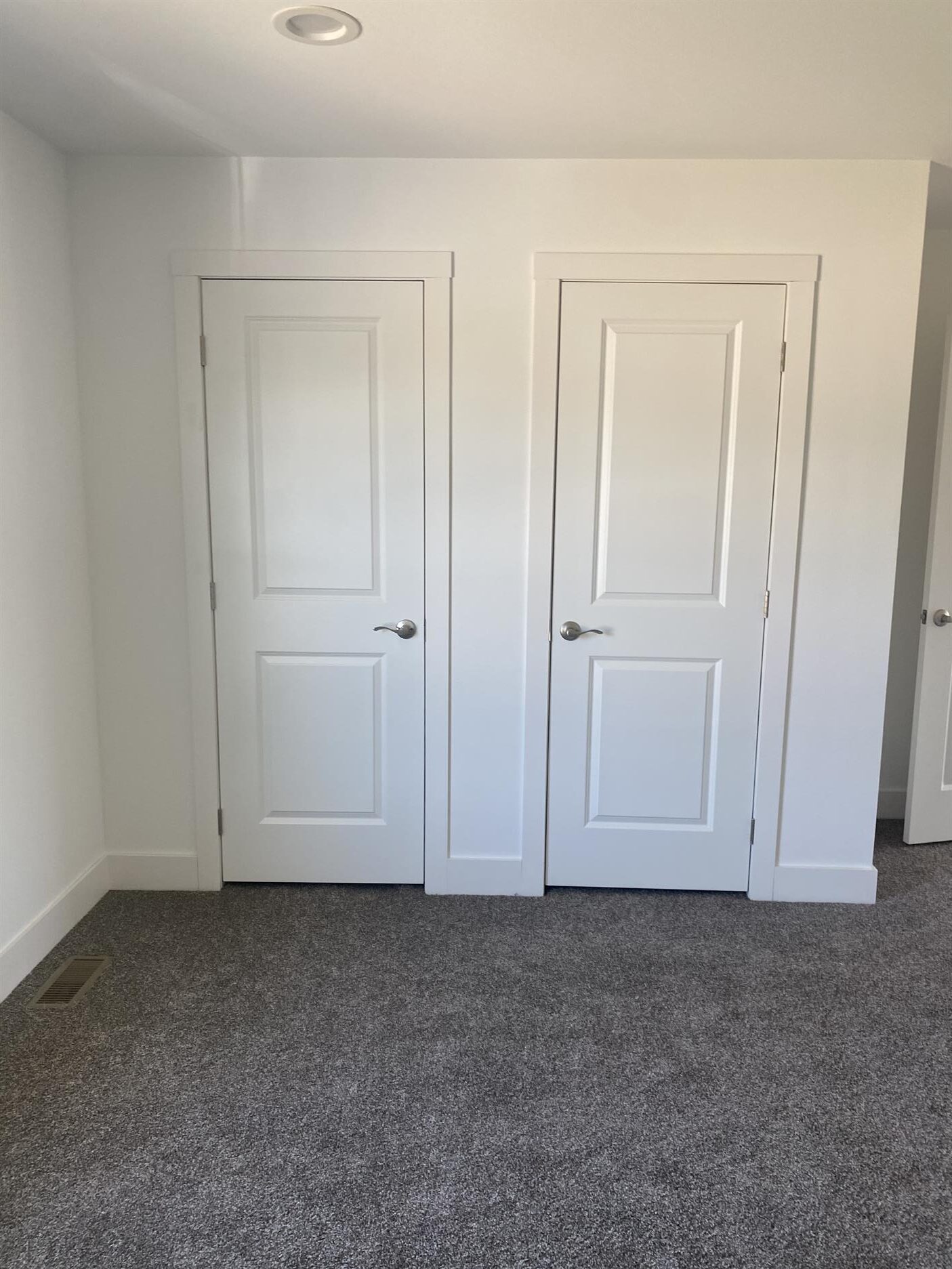 Apple Creek Mobile Home Community interior of home for sale